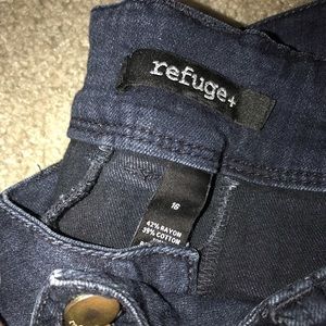 Refuge Flare Jeans
